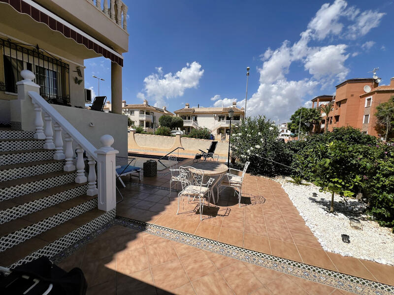 Villa til salgs i Orihuela Costa, Alicante