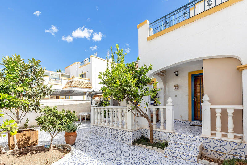 Maison de Ville à vendre dans Torrevieja, Alicante