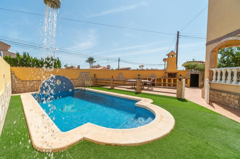 Villa à vendre dans Orihuela Costa, Alicante