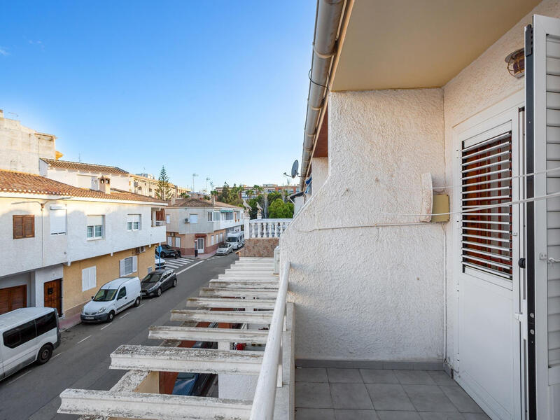 Maison de Ville à vendre dans Torrevieja, Alicante