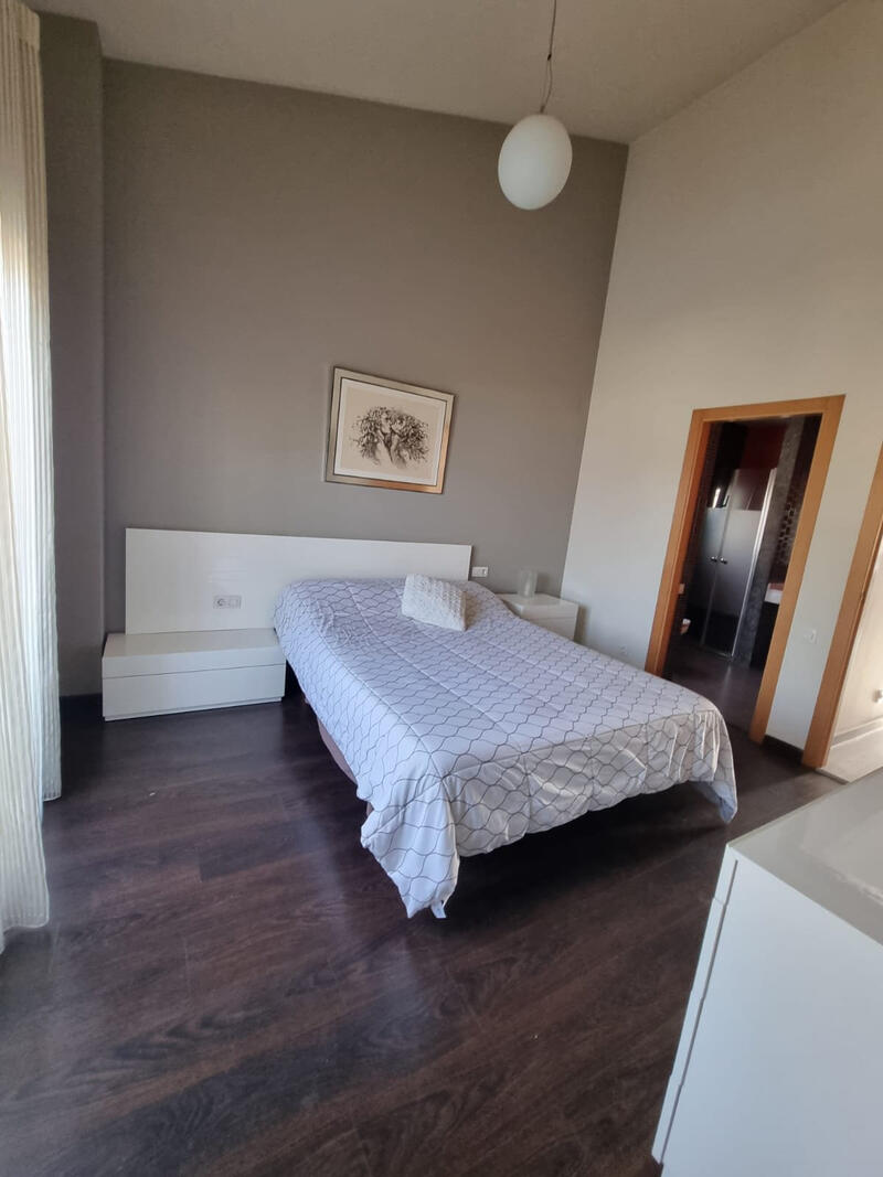 4 slaapkamer Villa Te koop