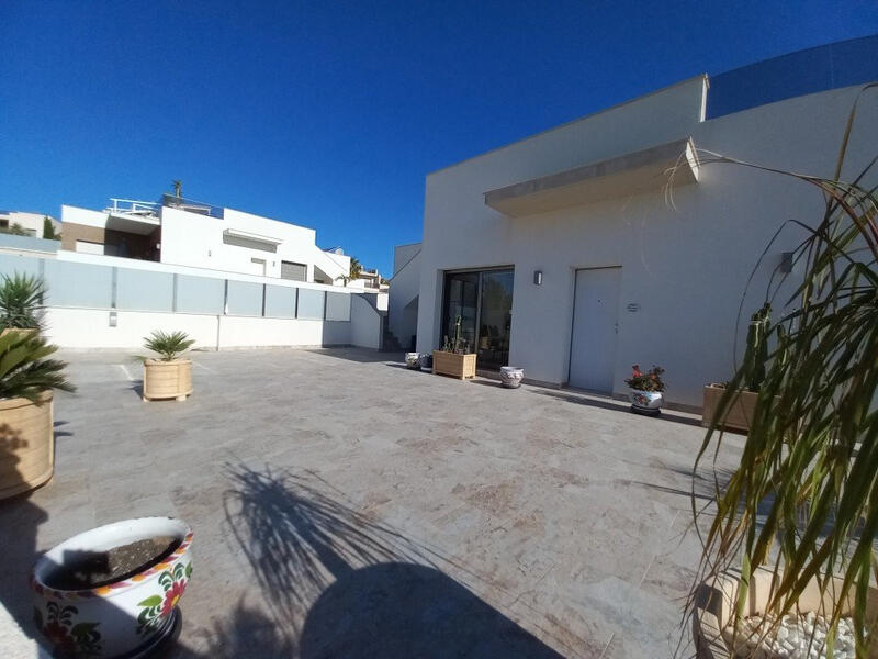 3 Cuarto Villa en venta