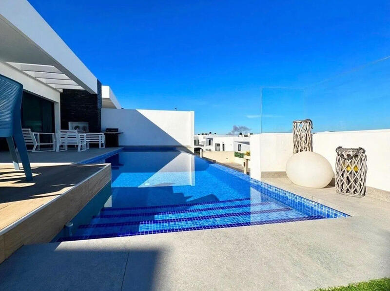 Villa till salu i Ciudad Quesada, Alicante