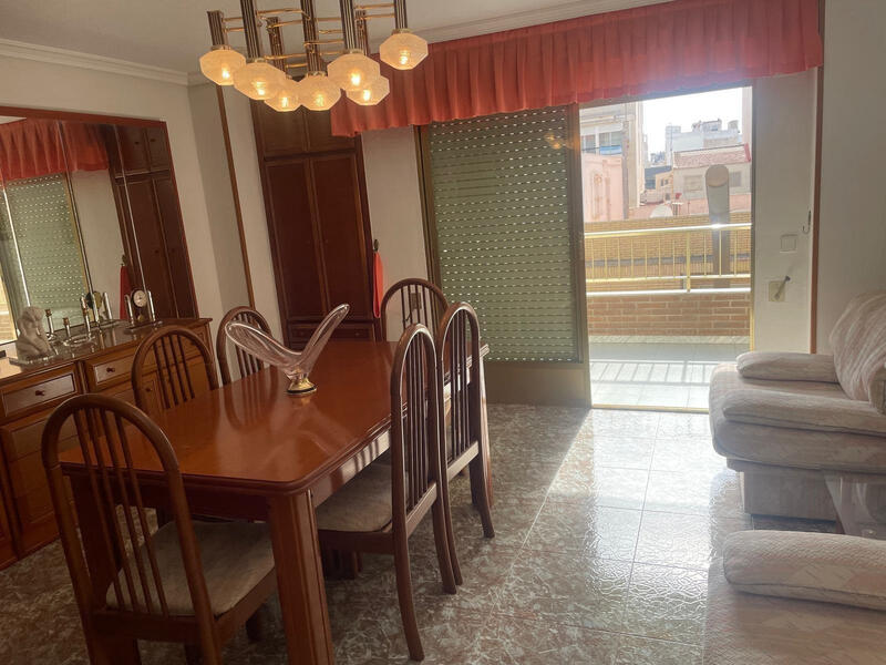 4 slaapkamer Appartement Te koop