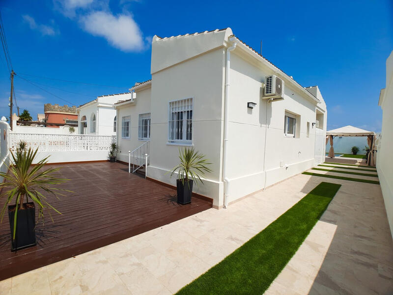 3 bedroom Villa for sale