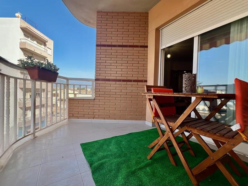 Apartamento en venta en Denia, Alicante