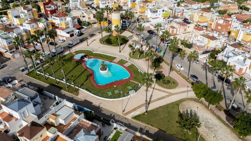 Duplex à vendre dans Torrevieja, Alicante