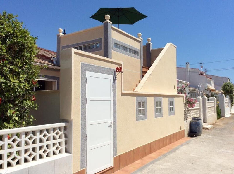 Maison de Ville à vendre dans Torrevieja, Alicante