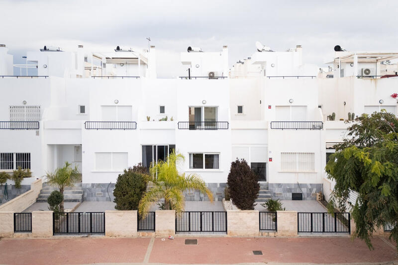 Villa till salu i Torrevieja, Alicante