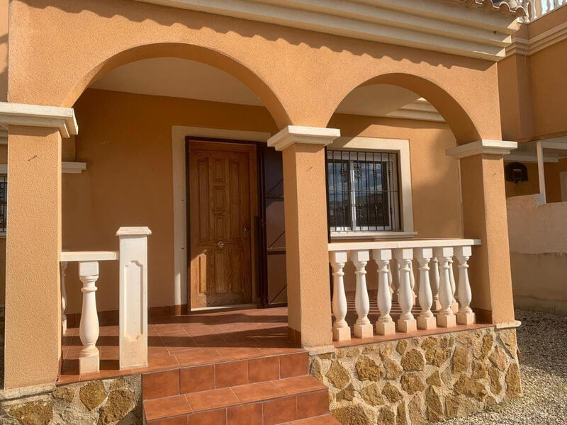 2 Cuarto Villa en venta