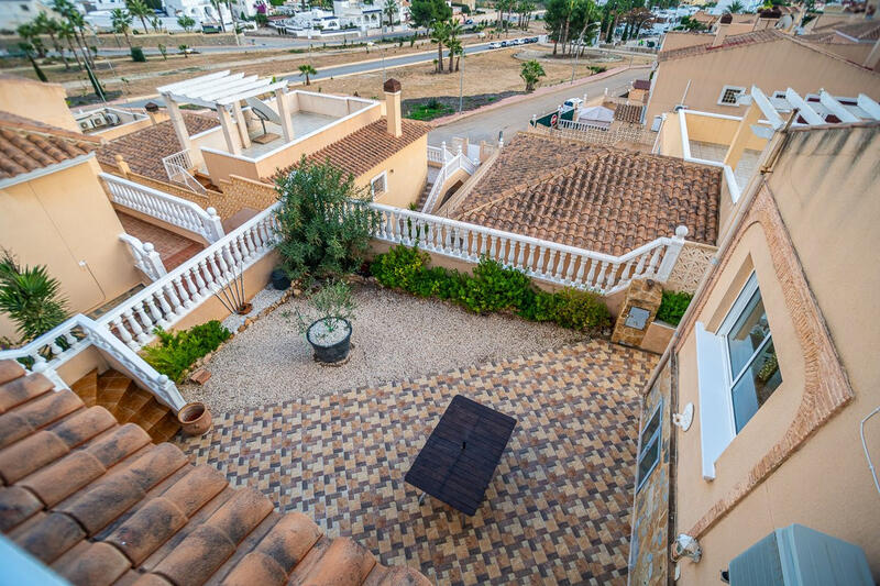 3 Cuarto Villa en venta