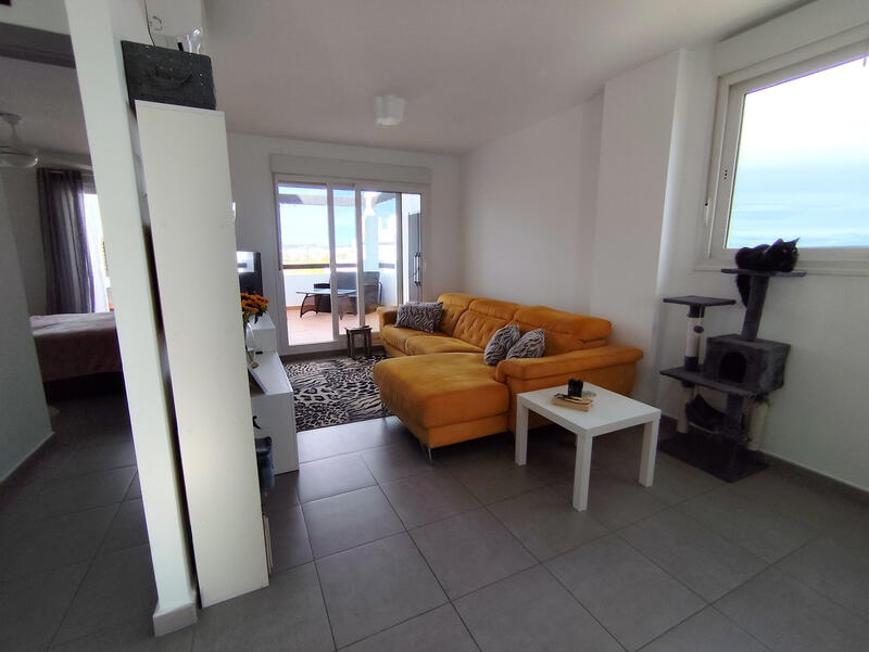 2 slaapkamer Appartement Te koop