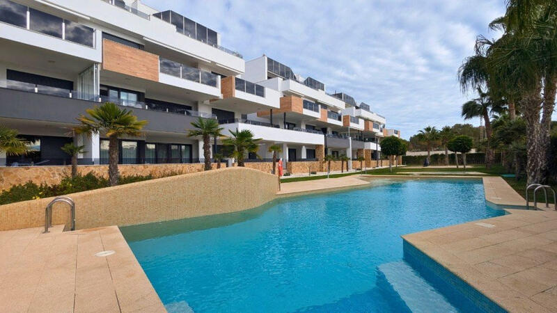 Apartment for sale in Los Altos, Alicante