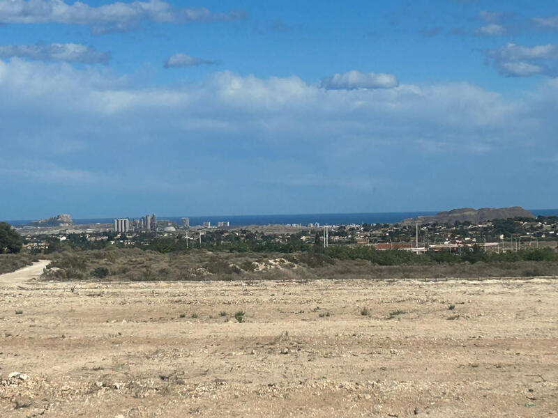 Land for sale in San Vicente del Raspeig, Alicante