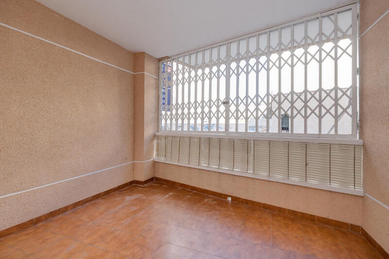 2 slaapkamer Appartement Te koop