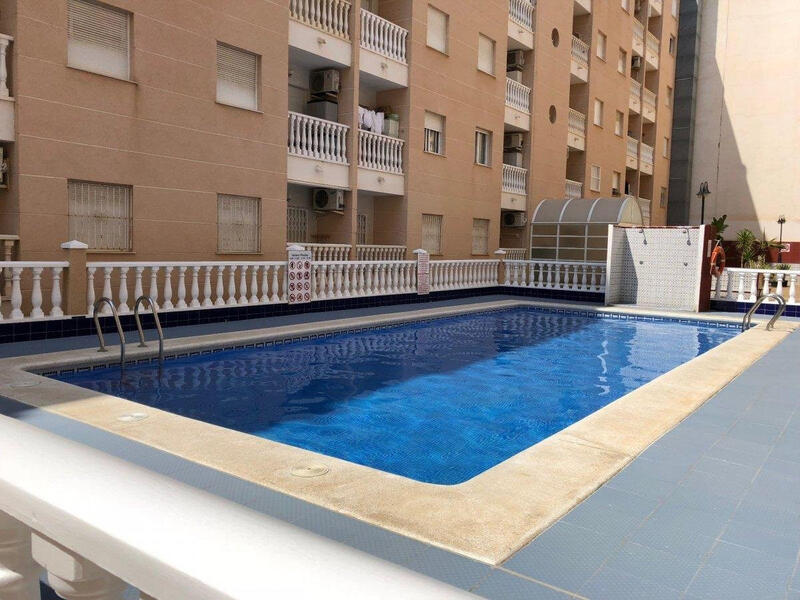 1 Cuarto Apartamento en venta