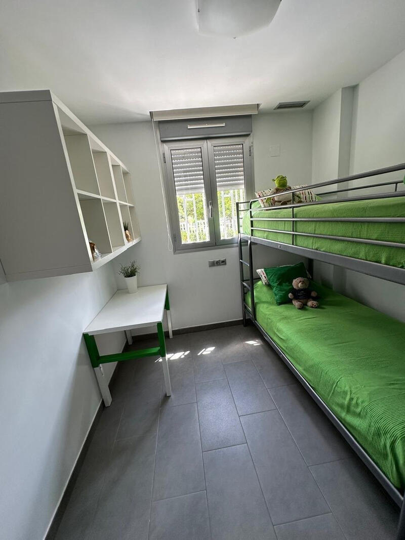 4 Schlafzimmer Appartement zu verkaufen