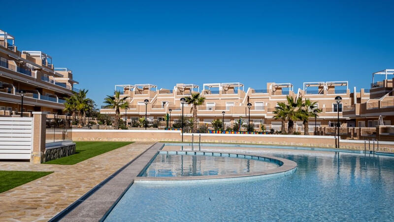 Duplex for sale in Pilar de la Horadada, Alicante