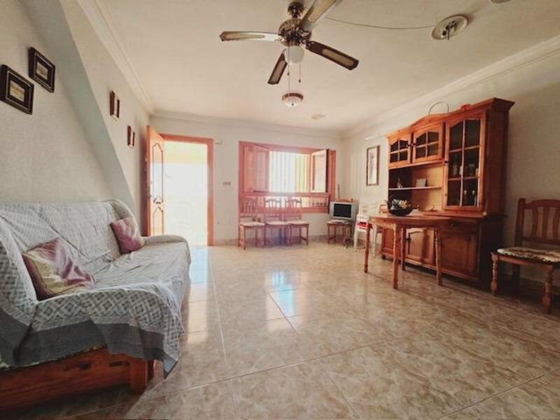 4 Cuarto Villa en venta