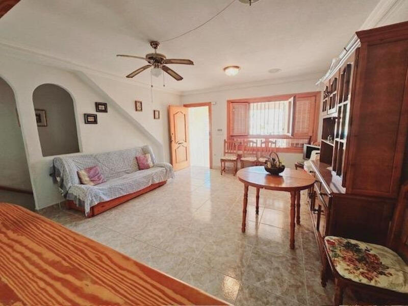 4 Cuarto Villa en venta