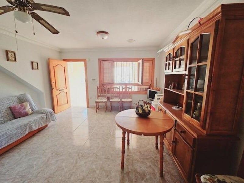 4 Cuarto Villa en venta