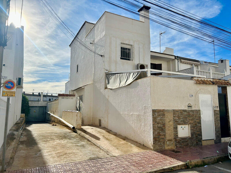 Maison de Ville à vendre dans Torrevieja, Alicante