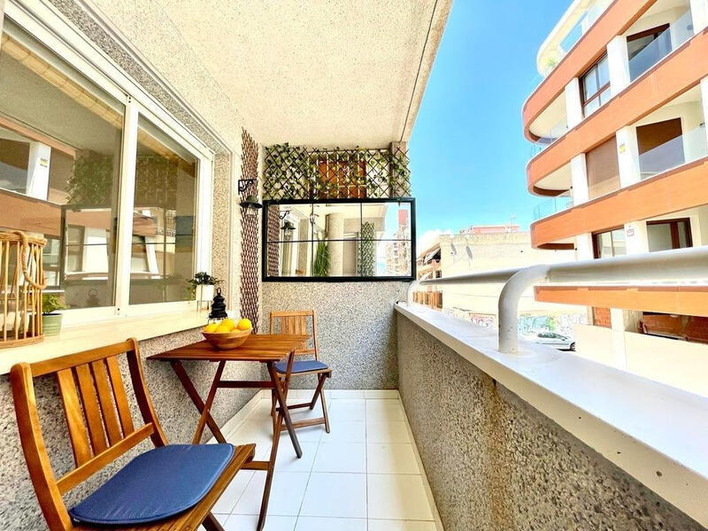 Apartamento en venta en Torrevieja, Alicante