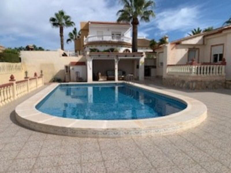 3 bedroom Villa for sale