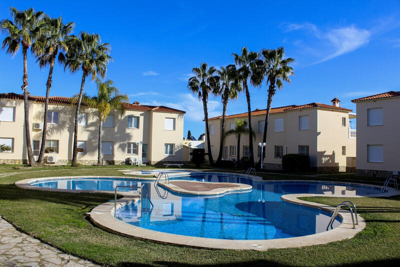 Apartamento en venta en Torrevieja, Alicante