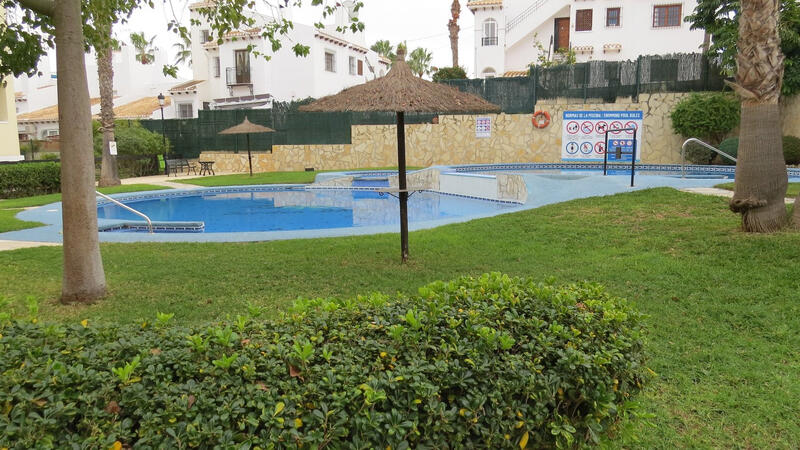 Appartement Te koop in Orihuela Costa, Alicante