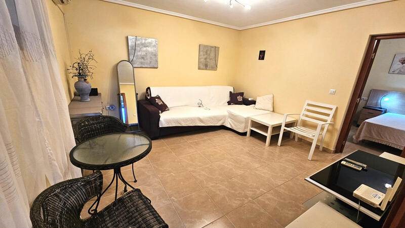 4 Cuarto Villa en venta