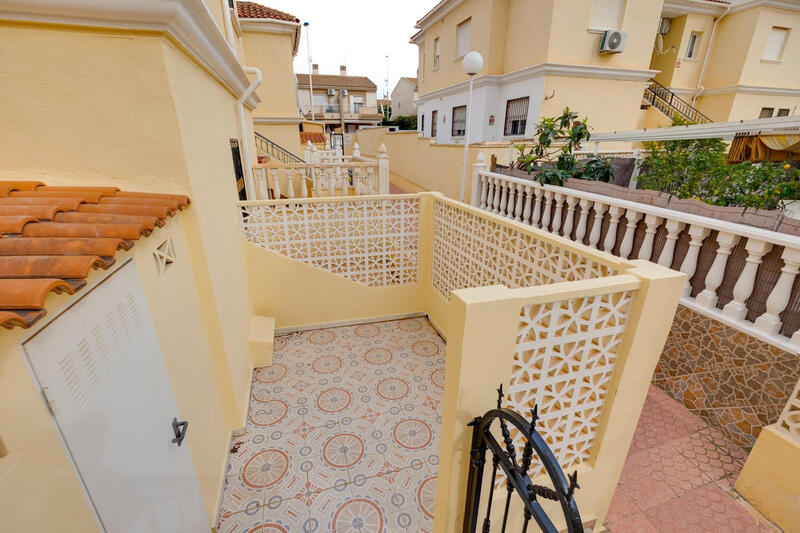 2 bedroom Villa for sale