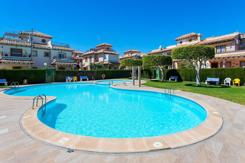 Duplex à vendre dans Orihuela Costa, Alicante