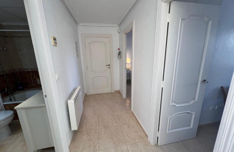 2 slaapkamer Appartement Te koop