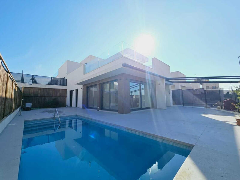 Villa zu verkaufen in San Fulgencio, Alicante