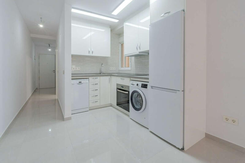 Apartamento en venta en Torrevieja, Alicante