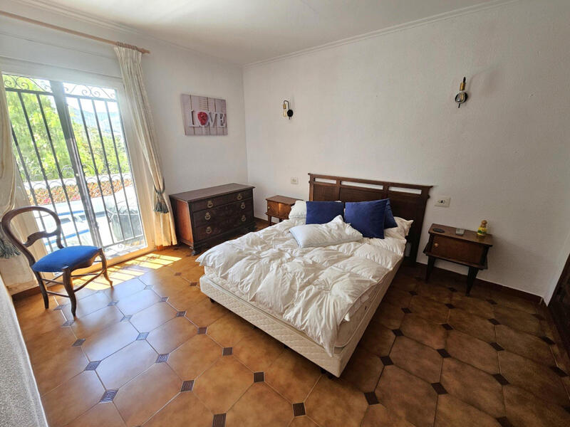 3 Schlafzimmer Landhaus zu verkaufen