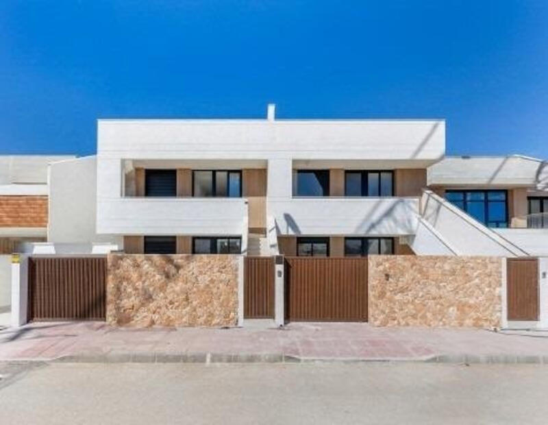 Villa for sale in Santiago de la Ribera, Murcia