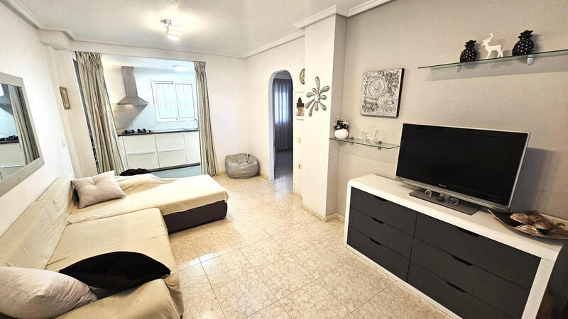 Apartamento en venta en Torrevieja, Alicante