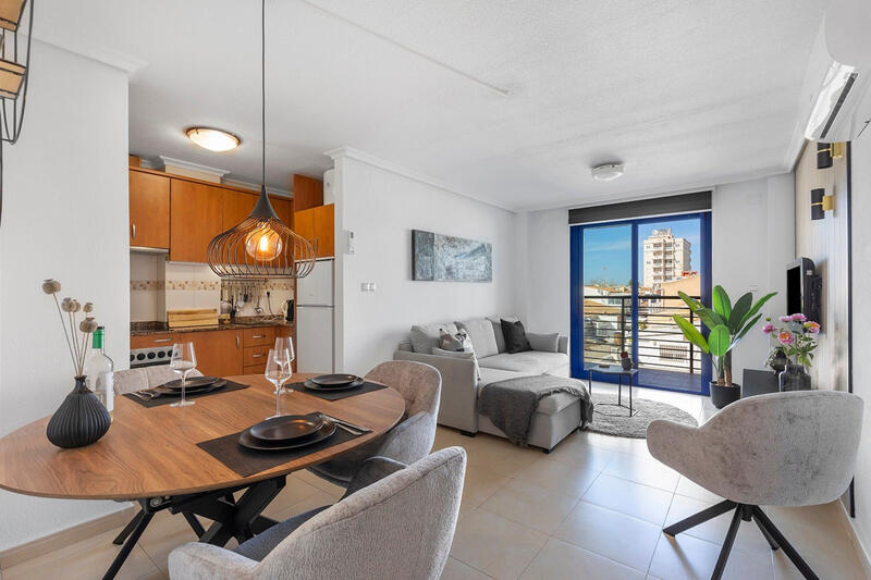 Appartement zu verkaufen in Torrevieja, Alicante