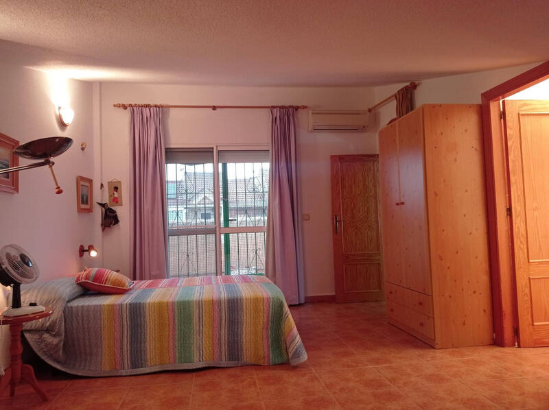 3 Cuarto Dúplex en venta