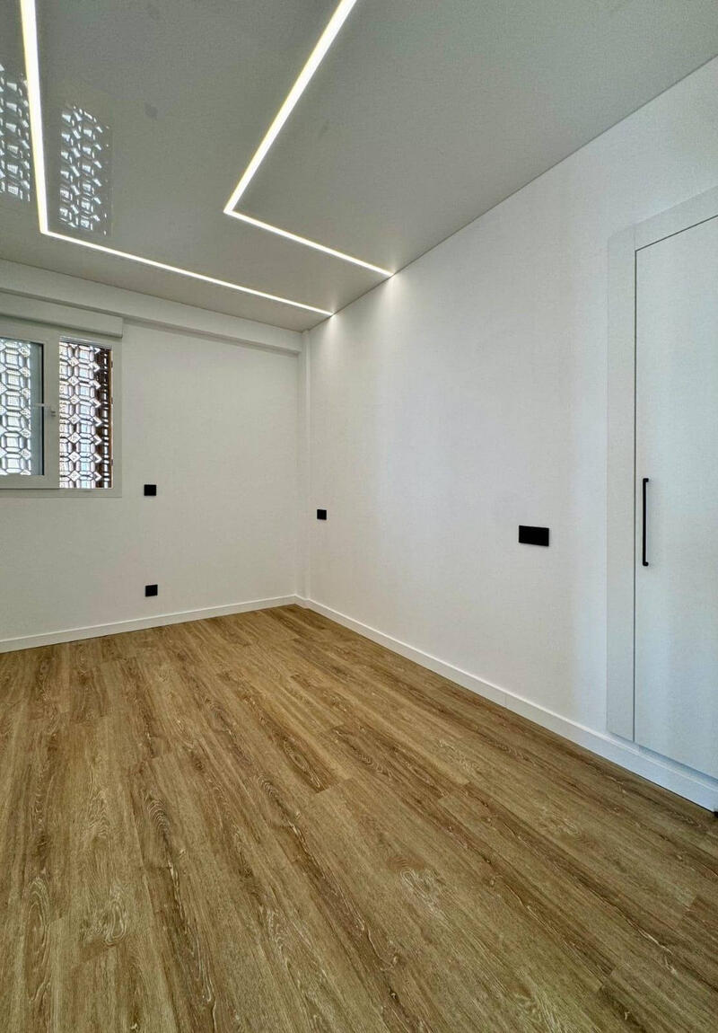 3 slaapkamer Appartement Te koop