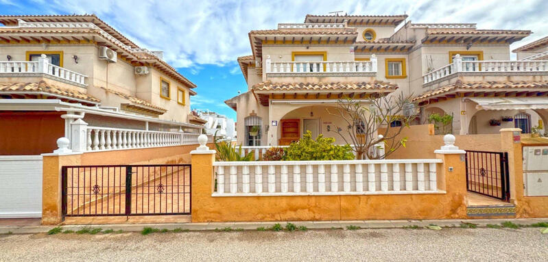 Maison de Ville à vendre dans Orihuela Costa, Alicante