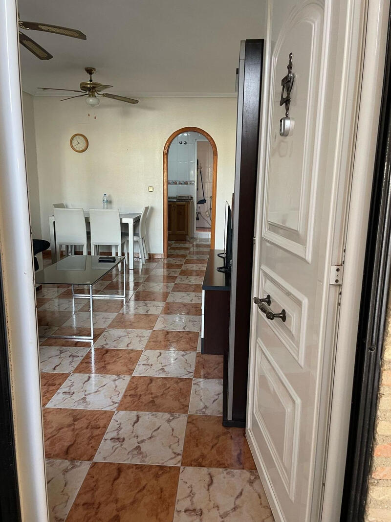 2 Cuarto Adosado en venta