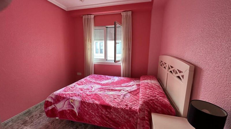 2 slaapkamer Appartement Te koop