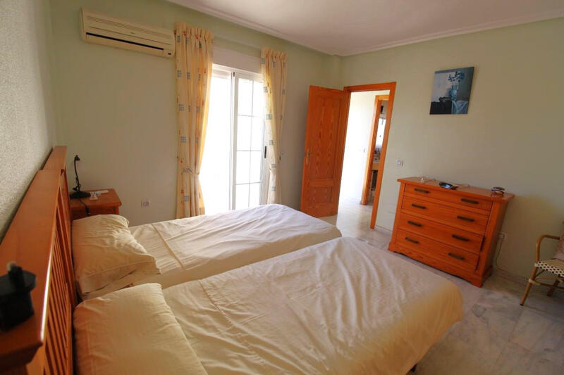 5 chambre Villa à vendre