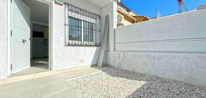 2 Cuarto Villa en venta