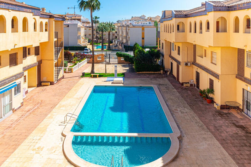 Apartment for sale in Torrevieja, Alicante