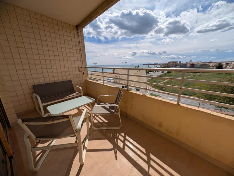 Apartment for sale in Torrevieja, Alicante