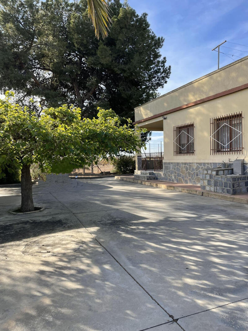 Villa zu verkaufen in Torrevieja, Alicante